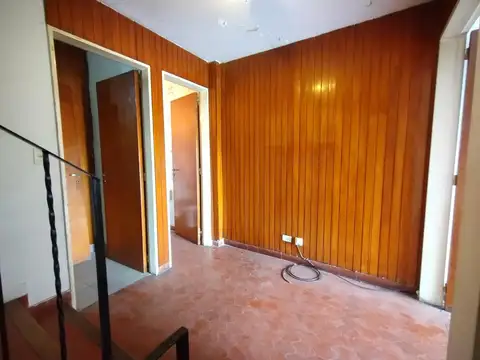 Depto Tipo Casa 4 ambientes con 2 baños