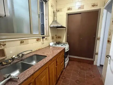 Departamento tipo casa en alquiler en Liniers