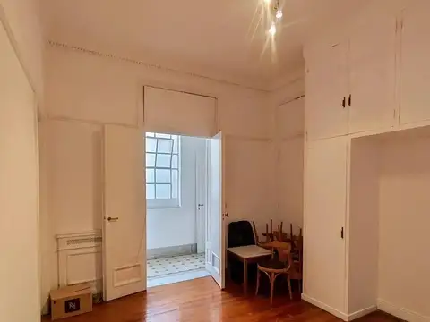 Departamento en Venta en Balvanera, USD 255.000