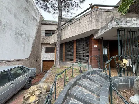 Casa en Alquiler en Parque Avellaneda, USD 2.000
