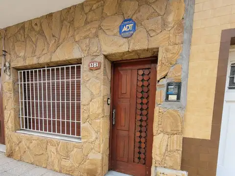 Alquiler Lanús Ph Patio Reciclado S/Expensas