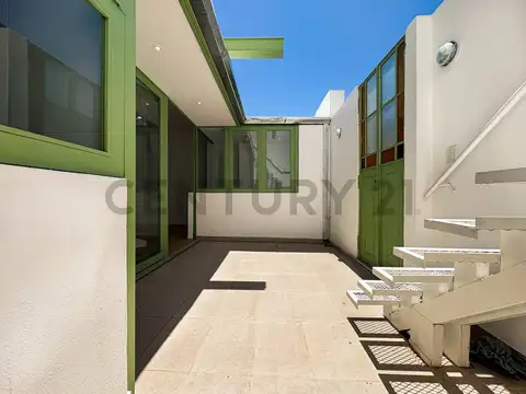 Saavedra 1900, Piso 0