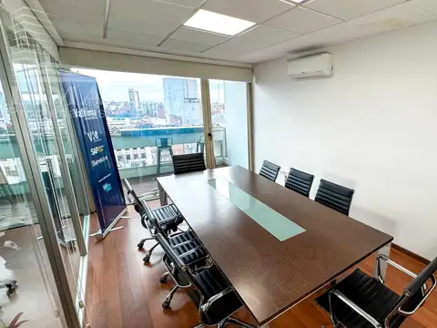 Oficina en Venta con 4 cocheras