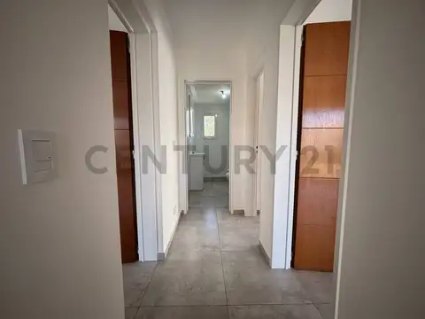 CASA TIPO Dúplex 4 Amb en Barrio La Angélica, Pilar | Jardín y Parrilla | Cochera | Seguridad
