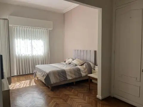 Depto Tipo Casa Monoambiente con 3 baños