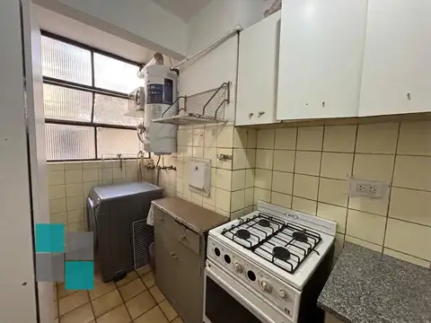 Departamento en Venta en Chacarita, USD 60.000