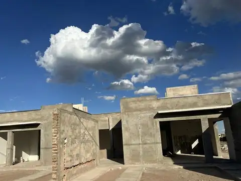 Hauser vende Casas en Barrio Vista Michelo