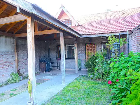 Depto Tipo Casa en Venta de 3 ambientes