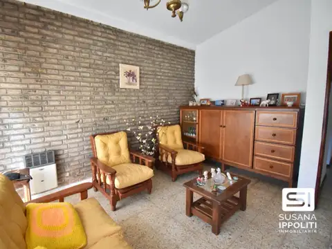 Casa en Venta con 1 cochera