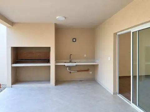 CASA EN VENTA I 4 AMBIENTES I ESCOBAR GBA NORTE I APTO CREDITO