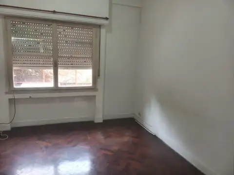 Depto Tipo Casa en Alquiler de 3 ambientes
