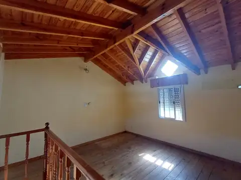 Casa en Alquiler en Ituzaingo Sur, $ 900.000