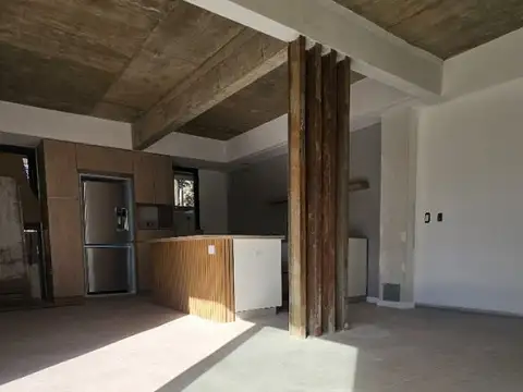 Casa en Venta en Barrio Parque Leloir, USD 220.000
