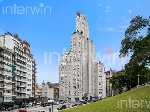 Departamento en VENTA de 3 ambientes con cochera en el edificio Kavanagh - Retiro.