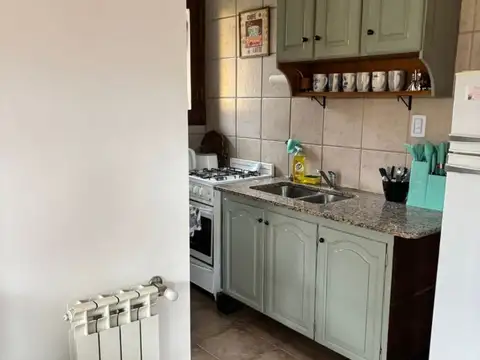 Depto Tipo Casa en Alquiler Temporal con 1 cocheras