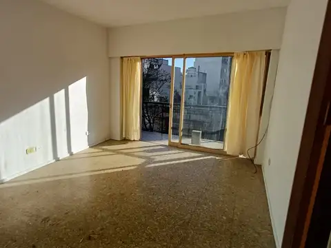 Avenida Manuel Ricardo Trelles 2100