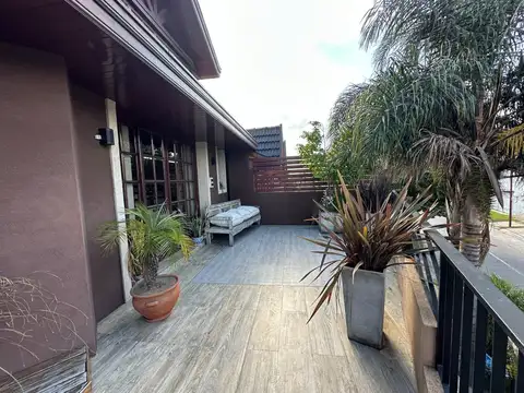 Depto Tipo Casa en Venta de 3 dormitorios
