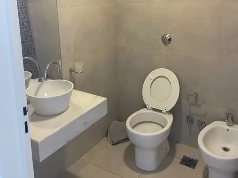 Ambiente amoblado en Congreso Mitre y Uruguay