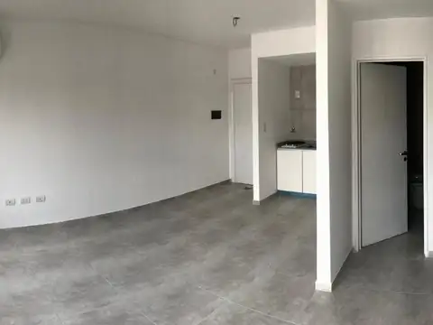 Departamento en Alquiler en Banfield, $ 530.000