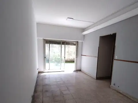 Venta, Depto. 3 amb. jardin y parrilla. Ciudadela