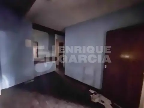 Depto Tipo Casa en Venta 60 años