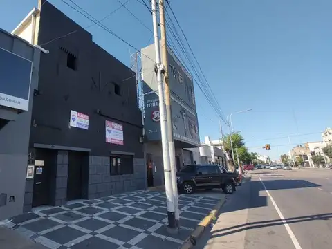 Local en Alquiler en Sarandí, $ 1.600.000