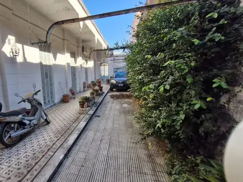 Terreno en Venta en Villa del Parque, USD 320.000