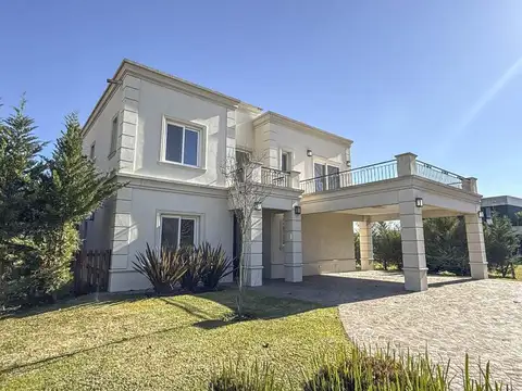 Casa en Alquiler en La Reserva Cardales | Fondo al Golf | 6 Dormitorios | Piscina