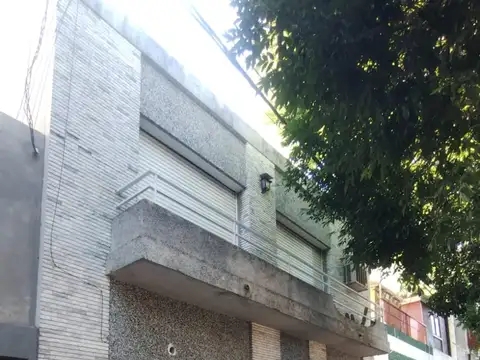 Casa en alquiler en Arroyito de 2 plantas