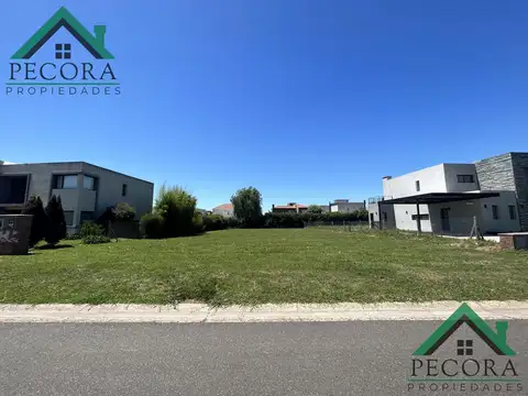 Terreno en Venta de 1067,0 m2