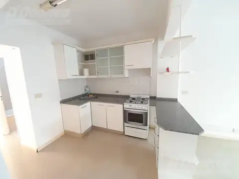 Departamento en Alquiler con 1 cocheras