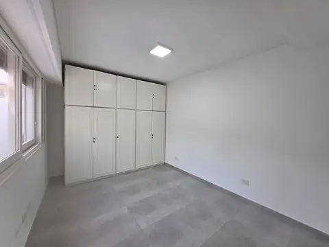 Depto Tipo Casa en Venta en Ciudad Jardin del Palomar, USD 125.000