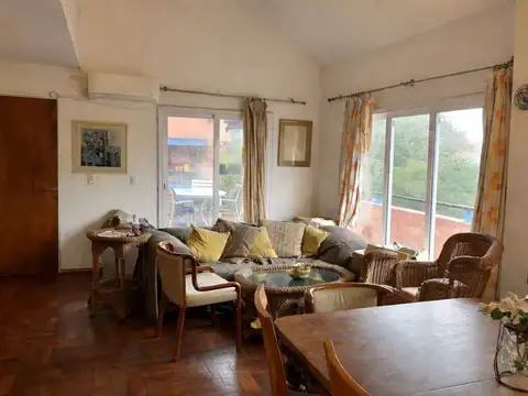 VENTA DEPTO 3 DORM CON COCHERA BARRIO JARDIN