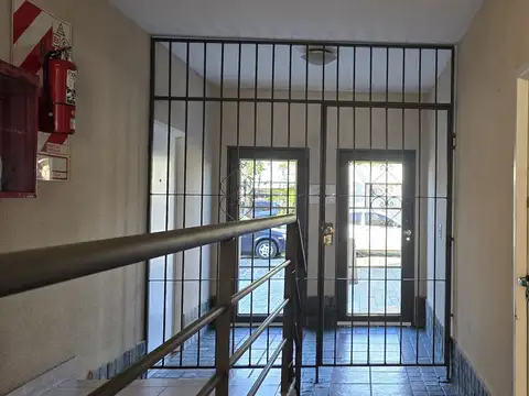 Departamento en Alquiler en Remedios de Escalada, $ 390.000