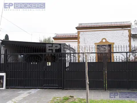 CASA DE ESTILO COLONIAL CON VIVIENDA SECUNDARIA – MERLO