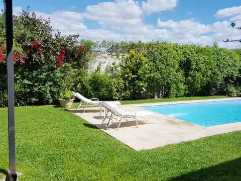 Casa en Venta de 4 dormitorios