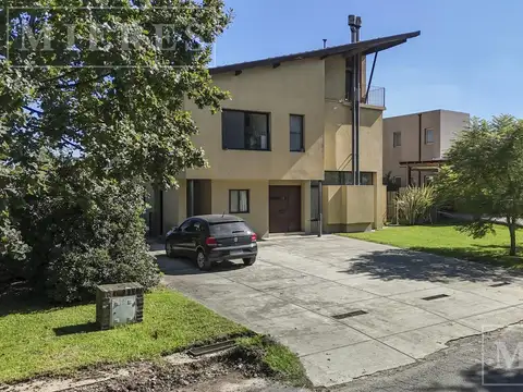 Casa en Venta de 5 dormitorios