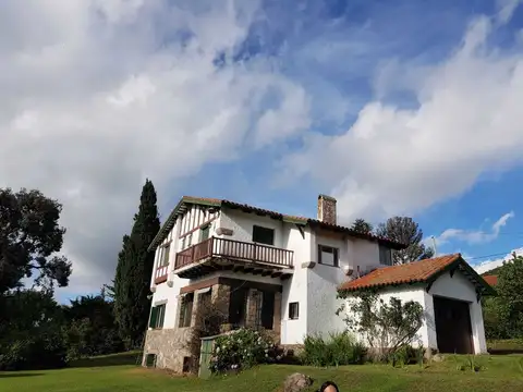 Casa en Venta en La Cumbre, USD 490.000