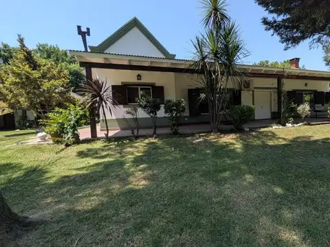 CASA QUINTA EN BARRIO ABIERTO AMANCAY FATIMA PILAR