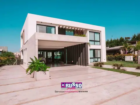 Casa en Venta en Lagos De Canning, USD 900.000