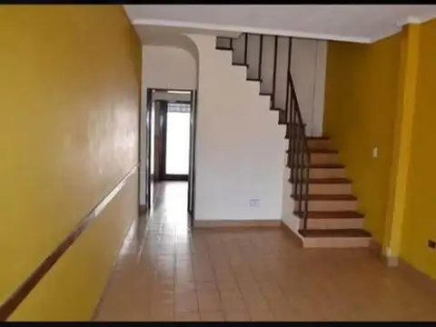 Depto Tipo Casa en Venta de 3 dormitorios