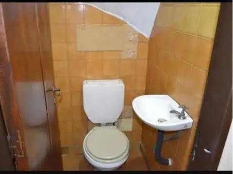 Depto Tipo Casa en Venta en Ramos Mejía, USD 105.000