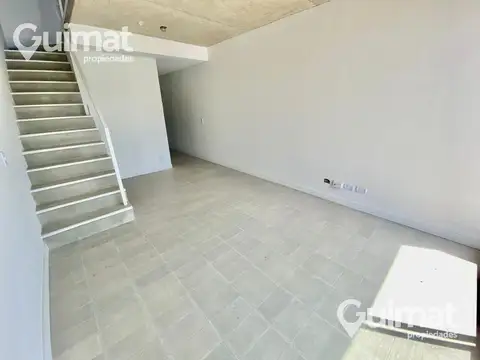 Departamento en Venta con 2 cocheras