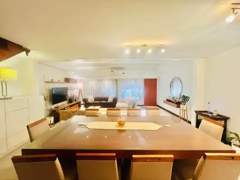 Casa en Venta en Haedo, USD 311.000
