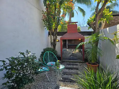 Depto Tipo Casa en Venta en Castelar, USD 79.000