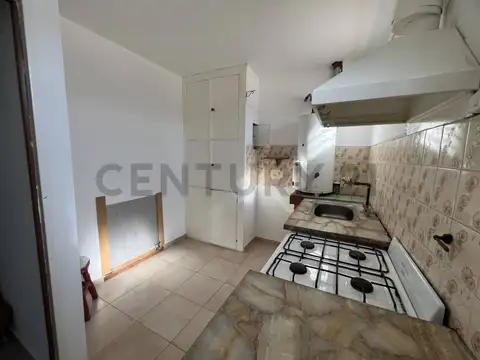 Venta de departamento 3 dormitorios en Tigre centro 4 ambientes con patio