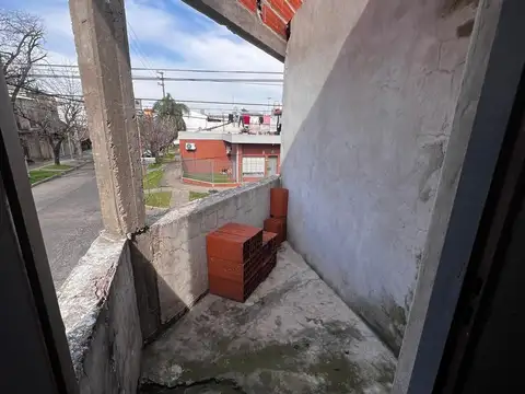 Depto Tipo Casa en Venta 31 años