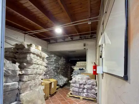 Galpon en Venta en Ituzaingó, USD 210.000