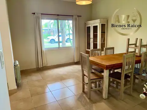 Casa en Alquiler al Norte