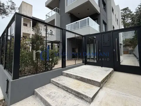 Del Cornalito 1200, Piso 1